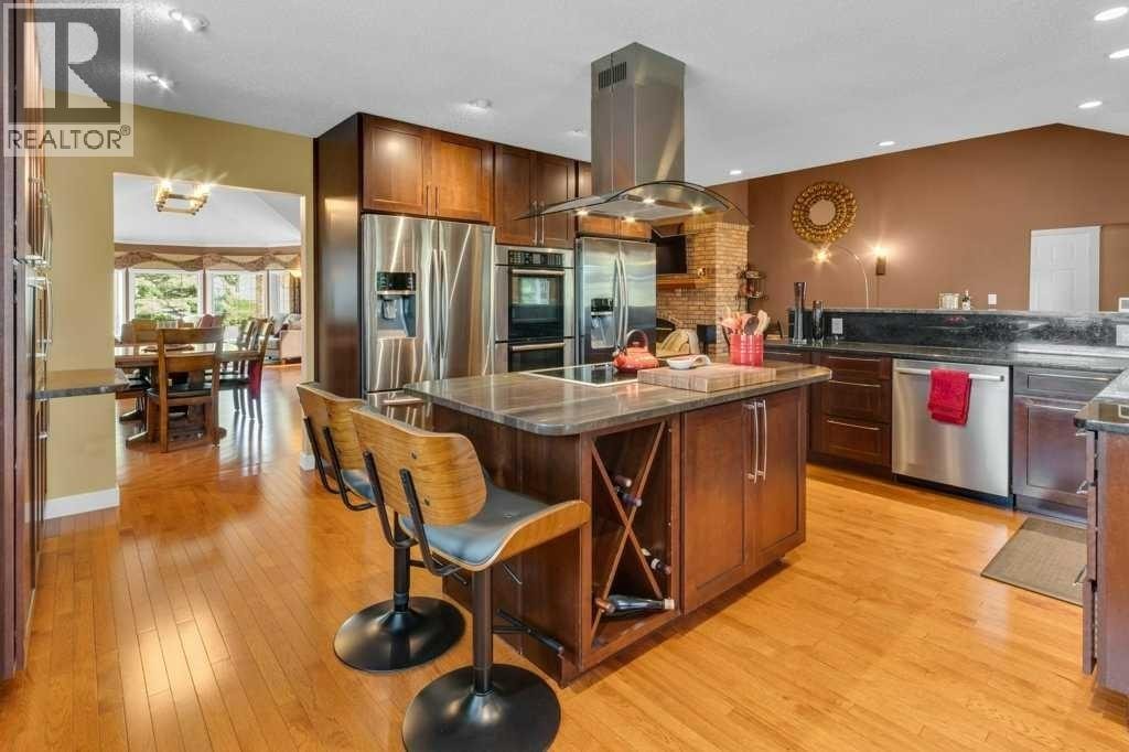 63 Edenstone Way NW — photo 8