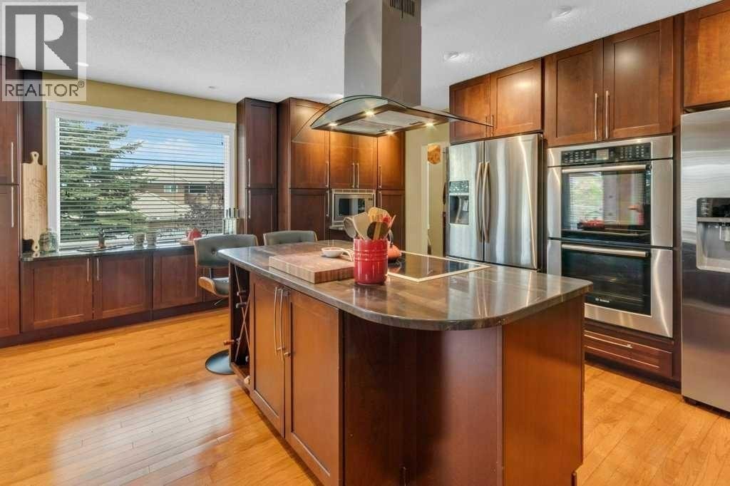 63 Edenstone Way NW — photo 9