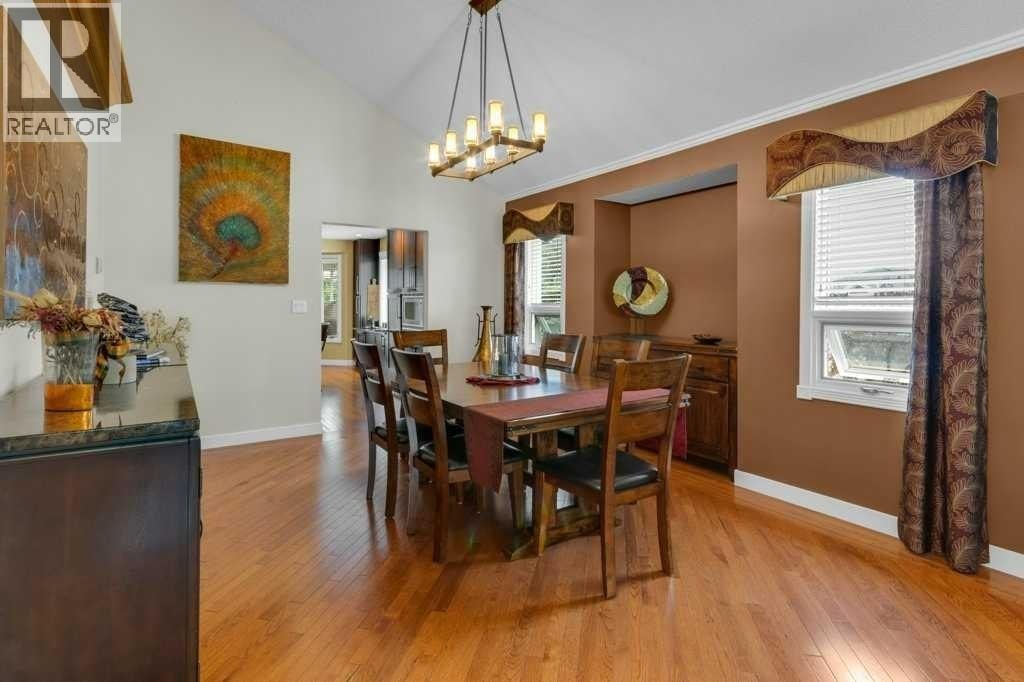 63 Edenstone Way NW — photo 6