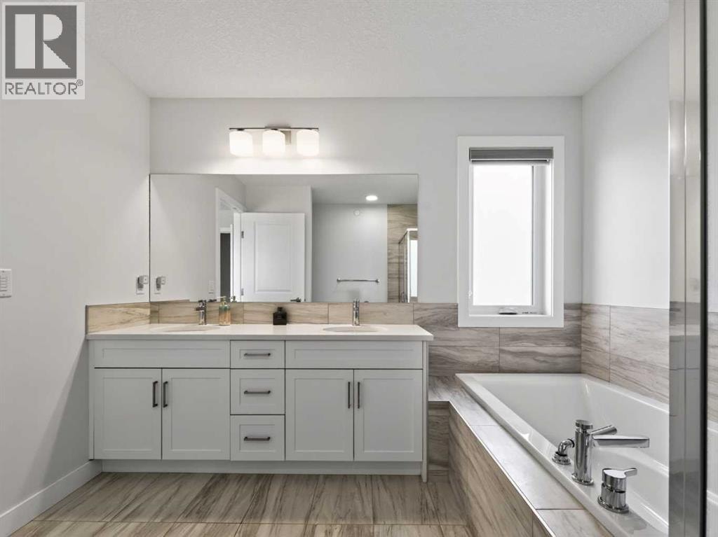134 Hotchkiss Manor SE — photo 29