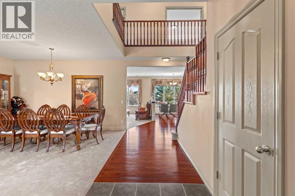 325 Discovery Ridge Way SW — photo 3
