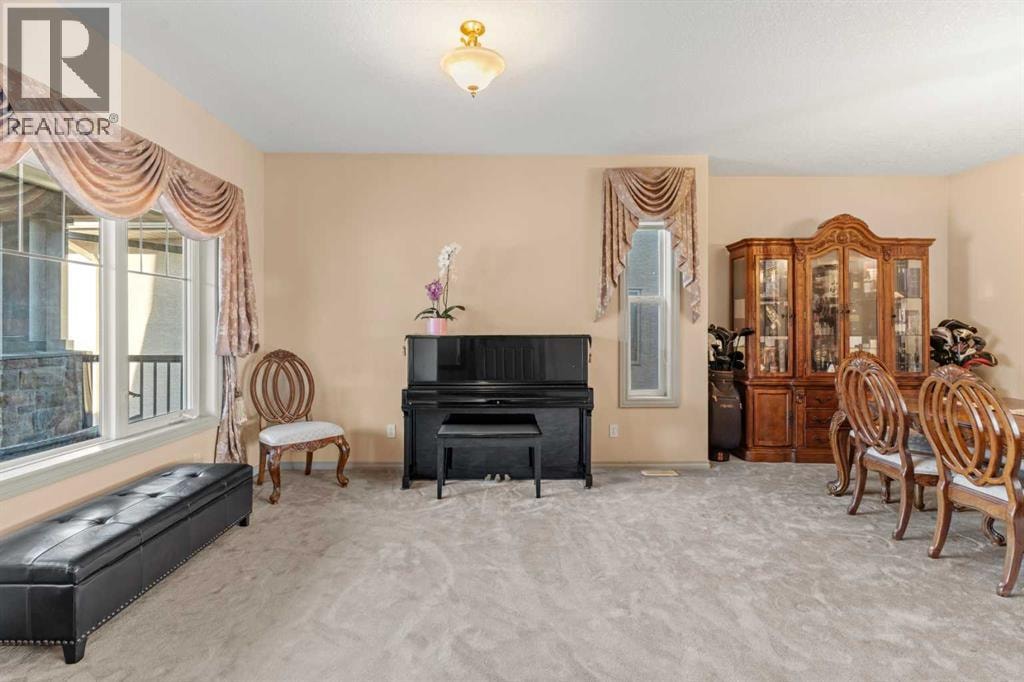325 Discovery Ridge Way SW — photo 5