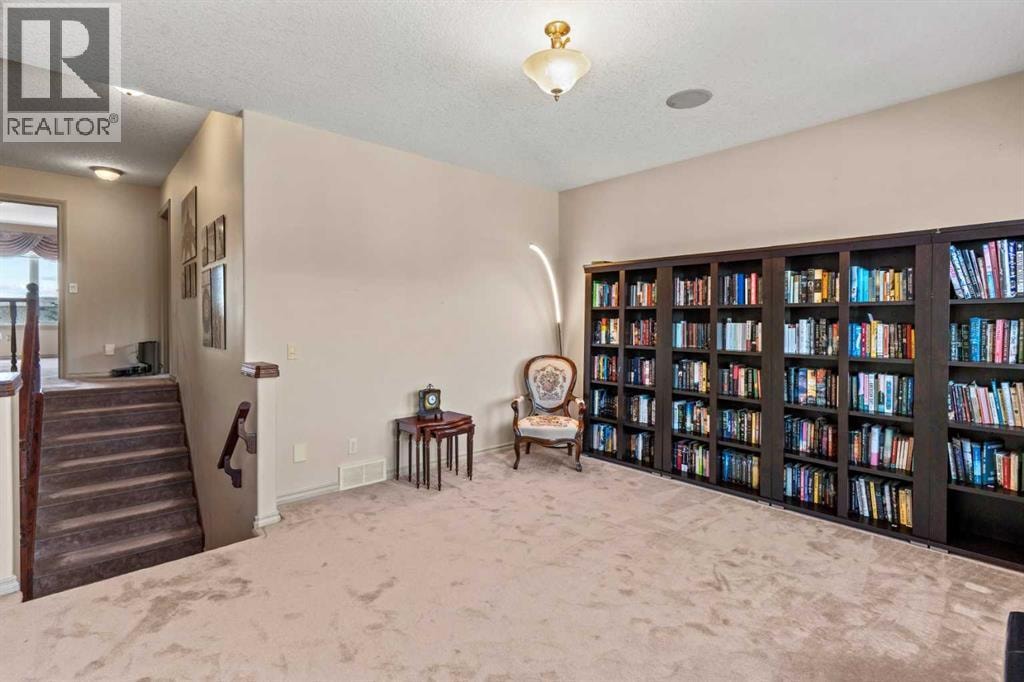 325 Discovery Ridge Way SW — photo 16
