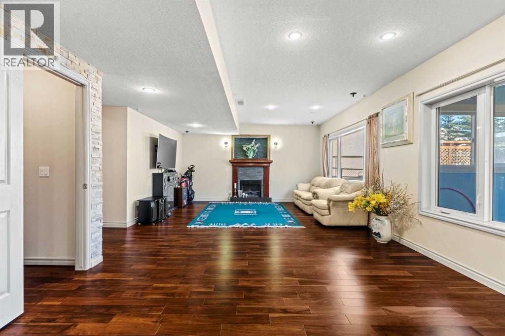 325 Discovery Ridge Way SW — photo 28