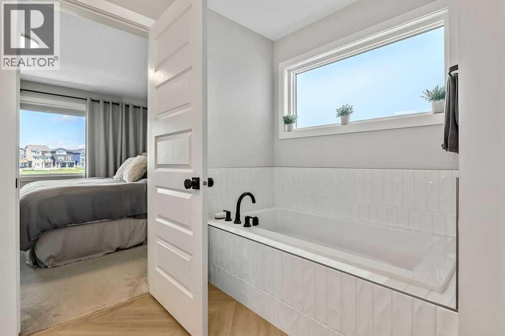 38 Highwood Drive — photo 28