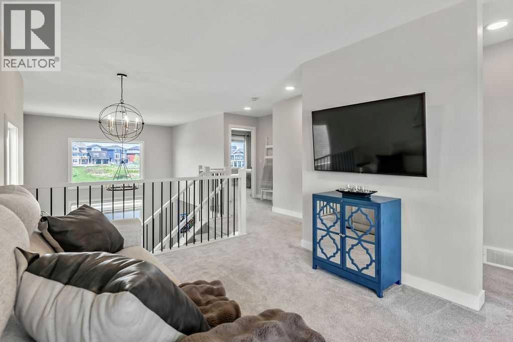 38 Highwood Drive — photo 23
