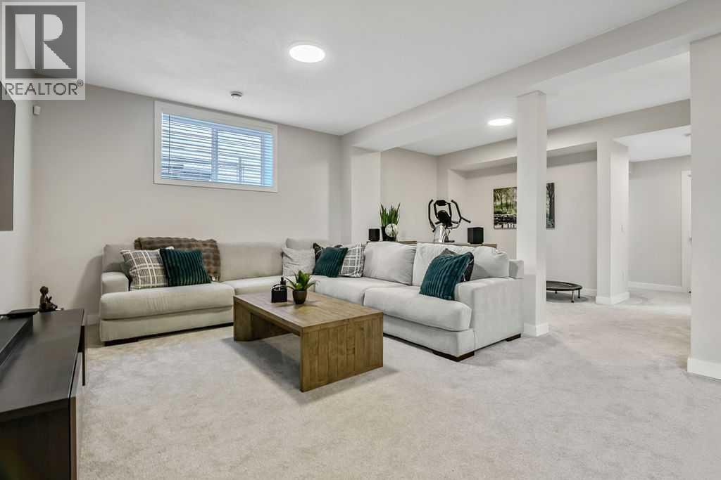38 Highwood Drive — photo 37