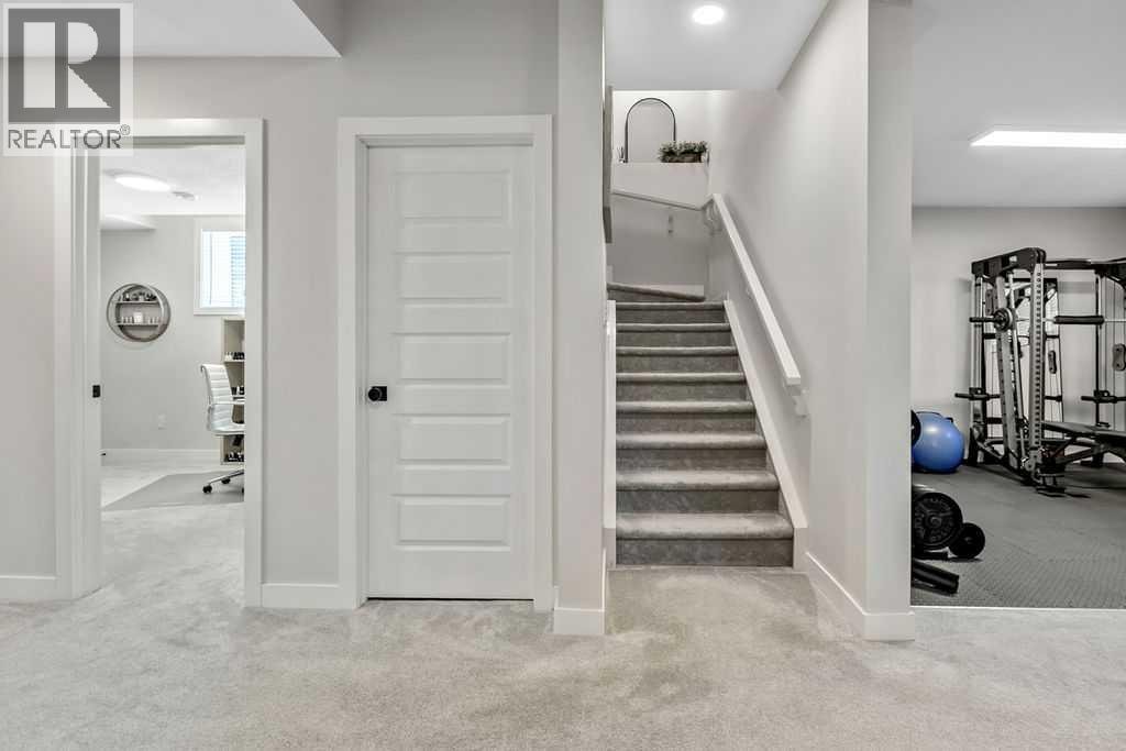 38 Highwood Drive — photo 35