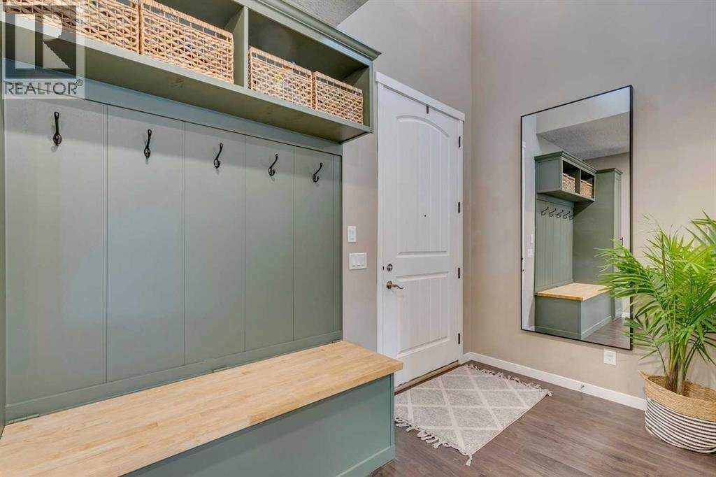 29 Copperpond Parade SE — photo 5