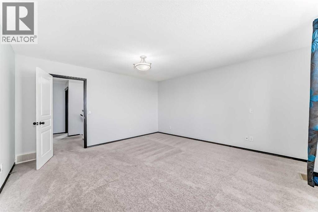 114 Autumn Circle SE — photo 7