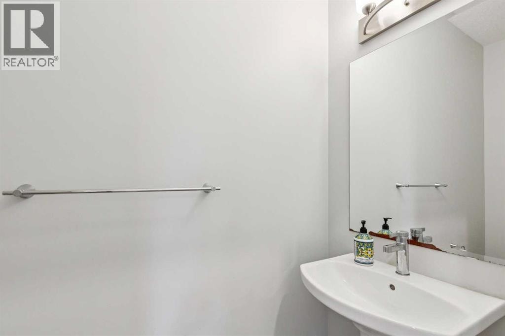 101 Howse Terrace NE — photo 15