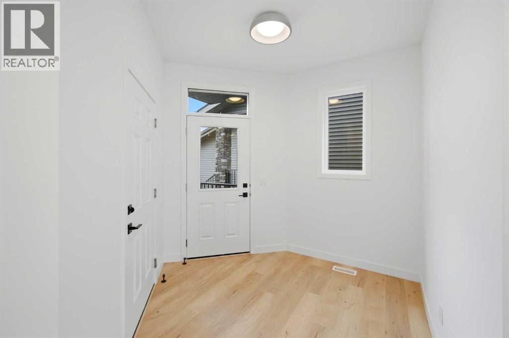 154 Belvedere Crescent SE — photo 22