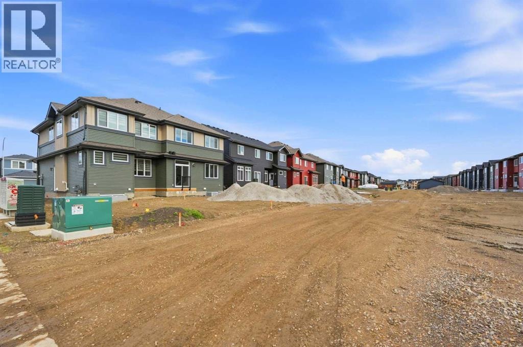 154 Belvedere Crescent SE — photo 50