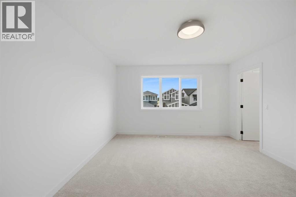 154 Belvedere Crescent SE — photo 33