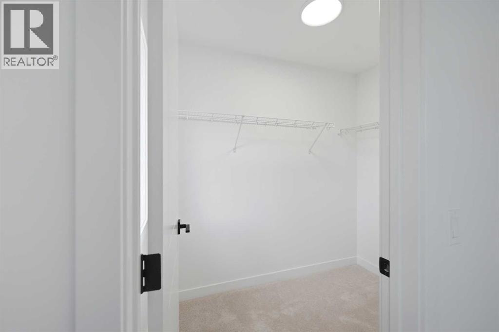 154 Belvedere Crescent SE — photo 35