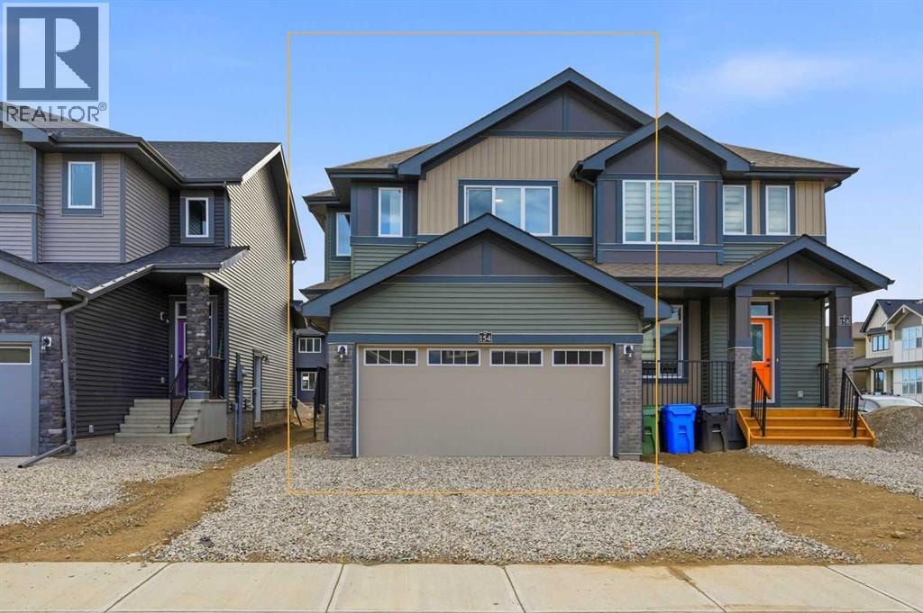 154 Belvedere Crescent SE — photo 2