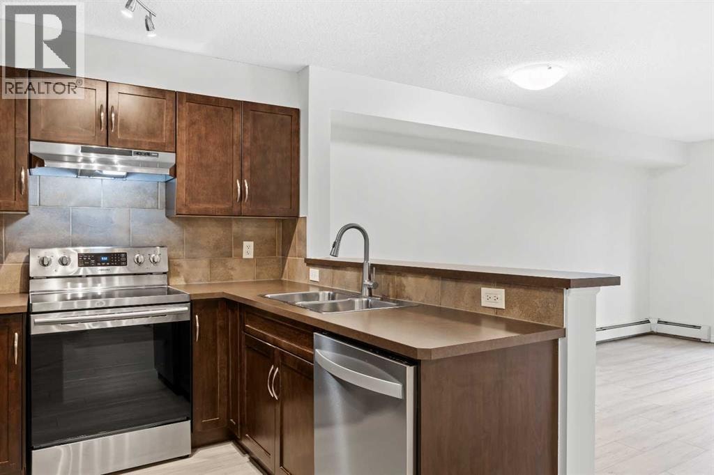 4113, 115 Prestwick Villas SE — photo 8