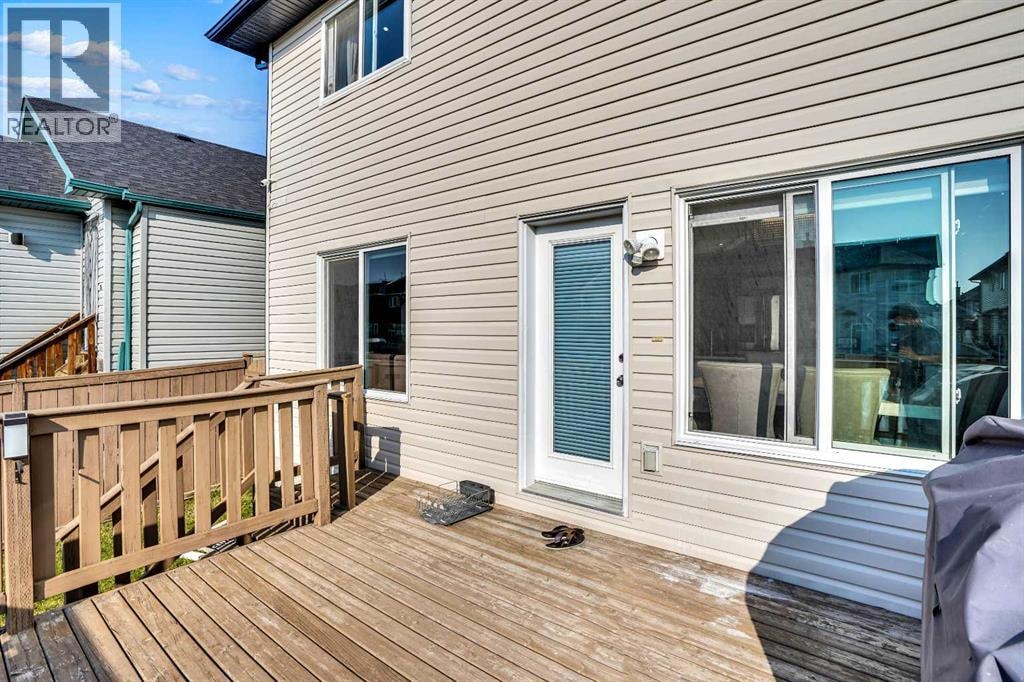 151 Saddlehorn Close NE — photo 31