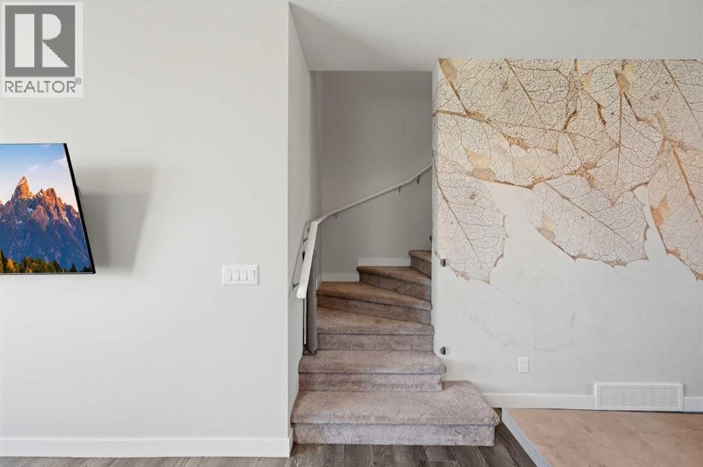 138 Homestead Boulevard NE — photo 12