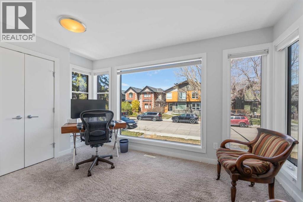831 22 Avenue NW — photo 13