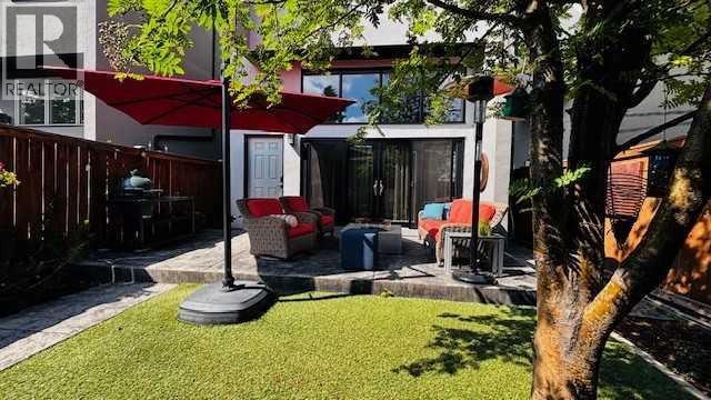 831 22 Avenue NW — photo 37