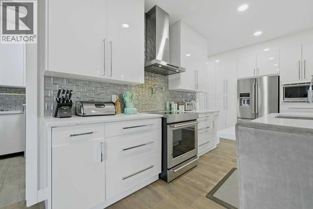73 Westpark Crescent SW — photo 6