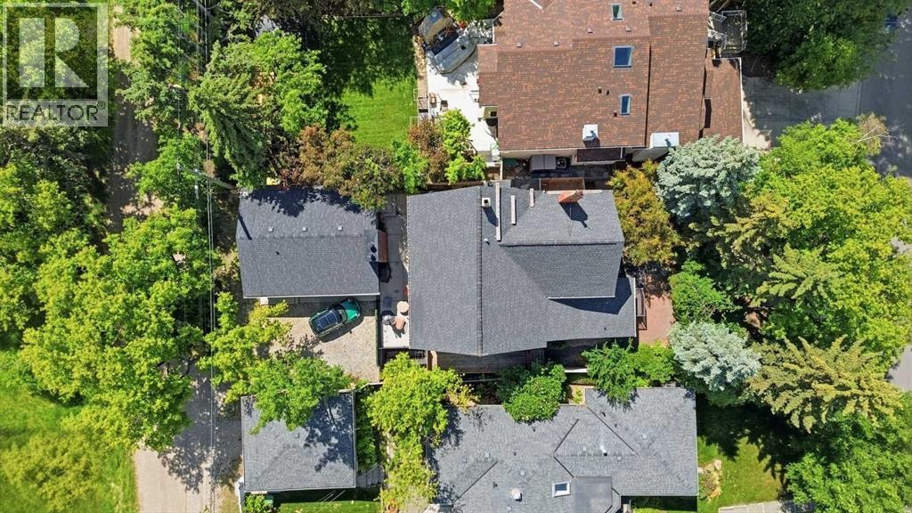615 Crescent Boulevard SW — photo 3