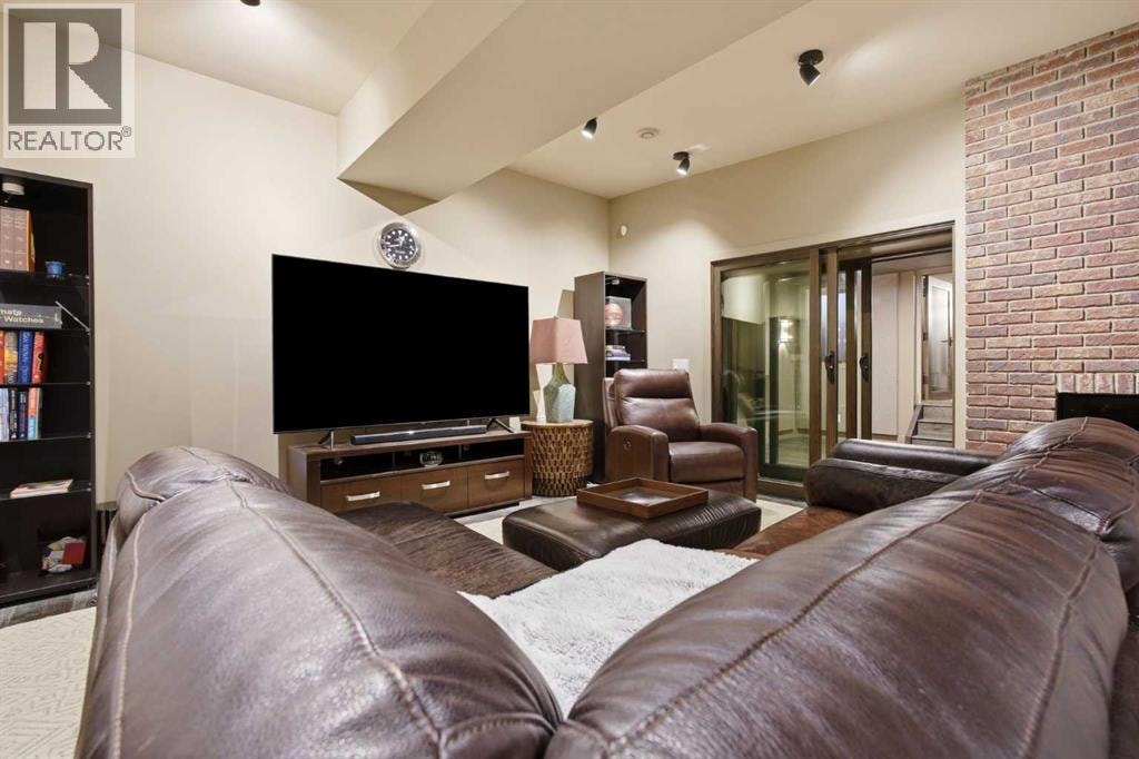 615 Crescent Boulevard SW — photo 31