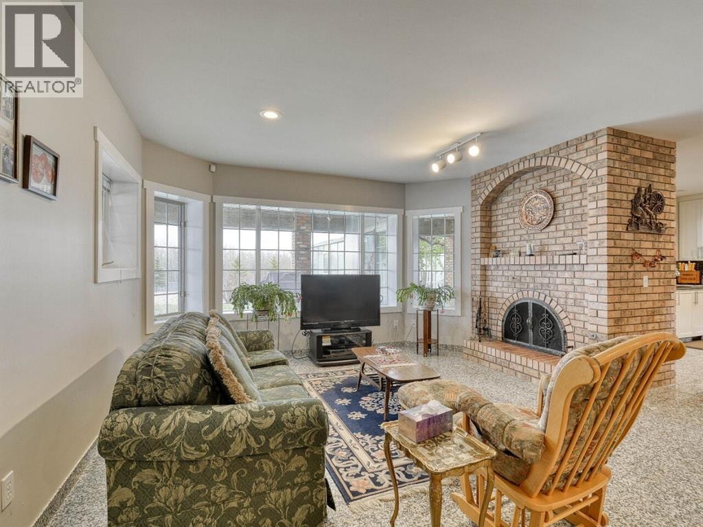 254209 Woodland Road — photo 34