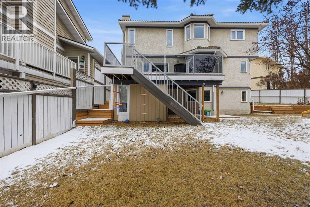 729 Woodbriar Place SW — photo 40