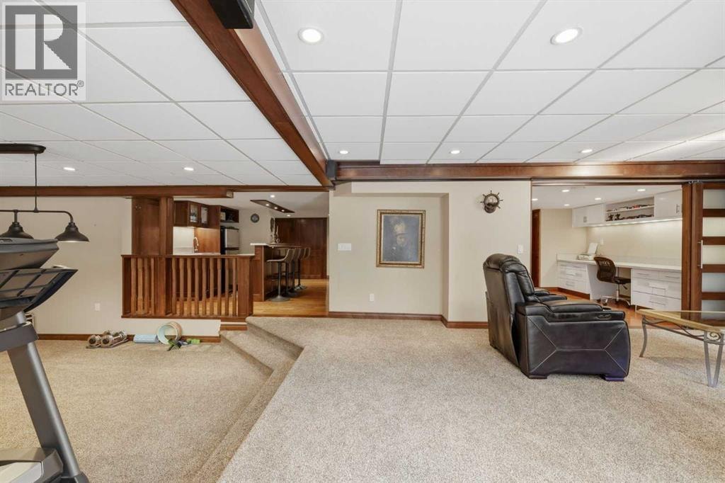 729 Woodbriar Place SW — photo 33