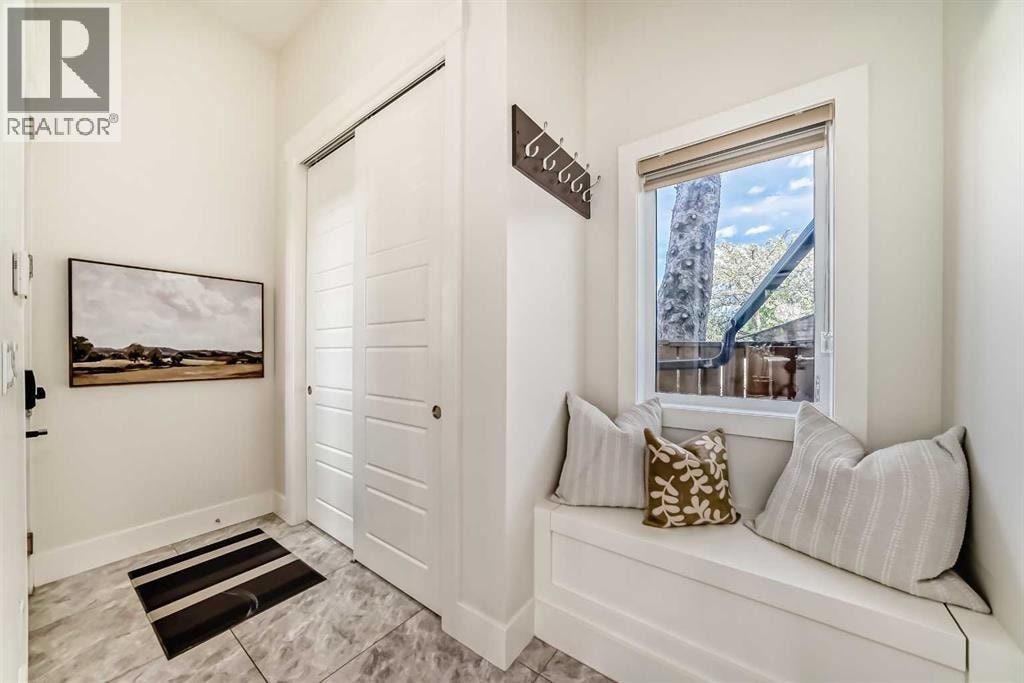 602 22 Avenue NE — photo 13