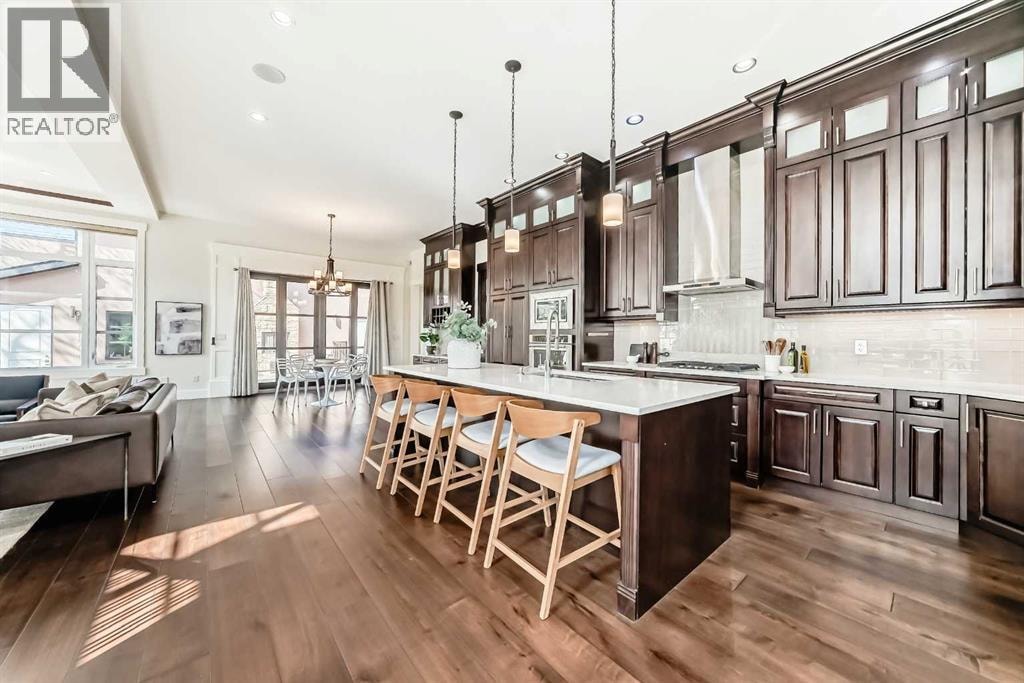 602 22 Avenue NE — photo 12