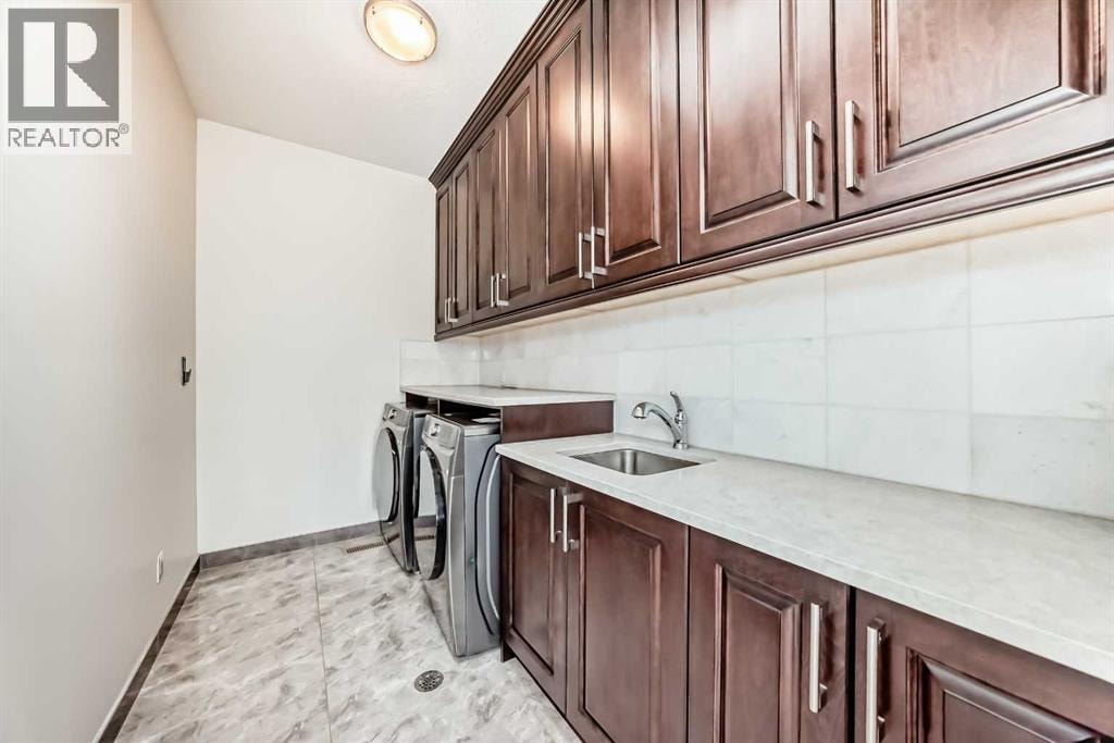 602 22 Avenue NE — photo 31