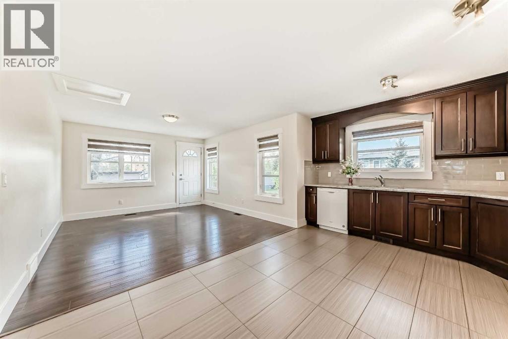 602 22 Avenue NE — photo 47