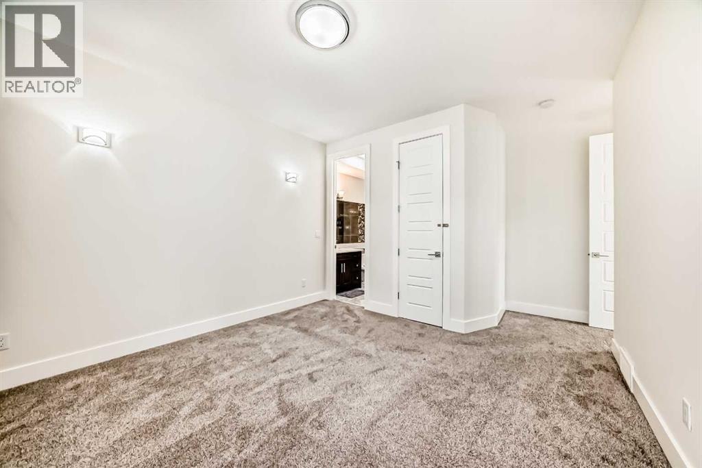 602 22 Avenue NE — photo 26