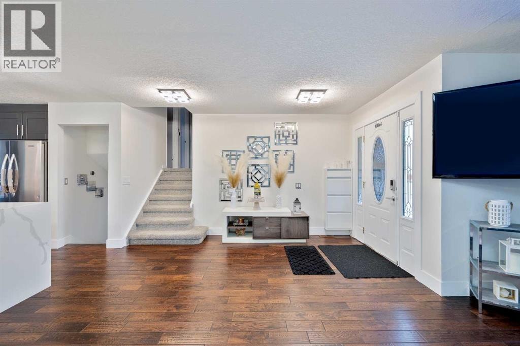 124 Whiteside Crescent NE — photo 9