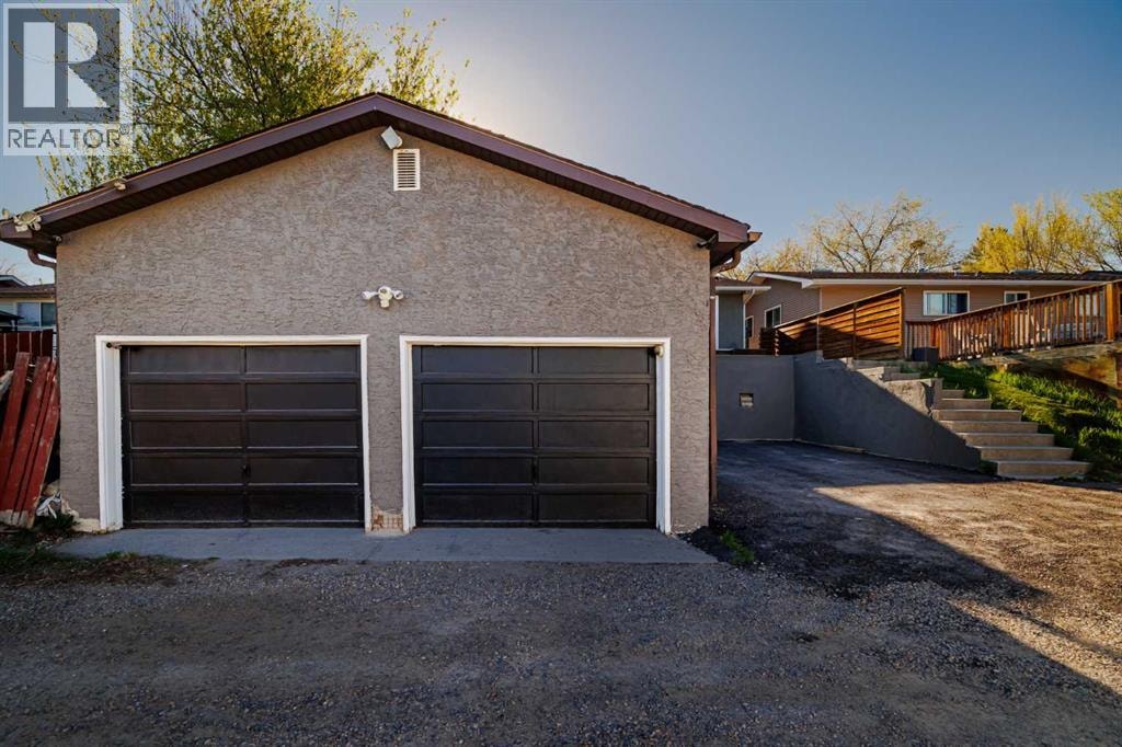 124 Whiteside Crescent NE — photo 43