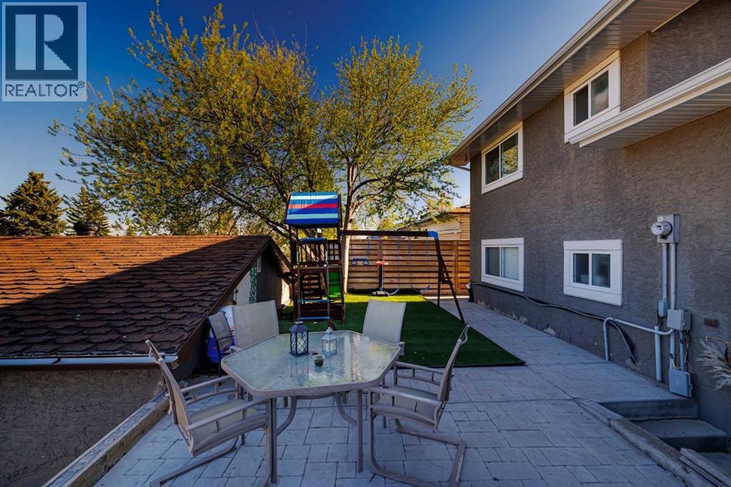 124 Whiteside Crescent NE — photo 41