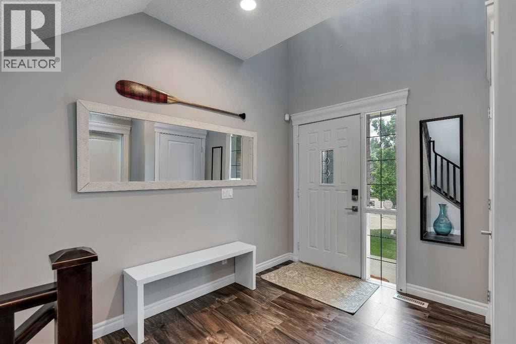 62 Kincora View NW — photo 2
