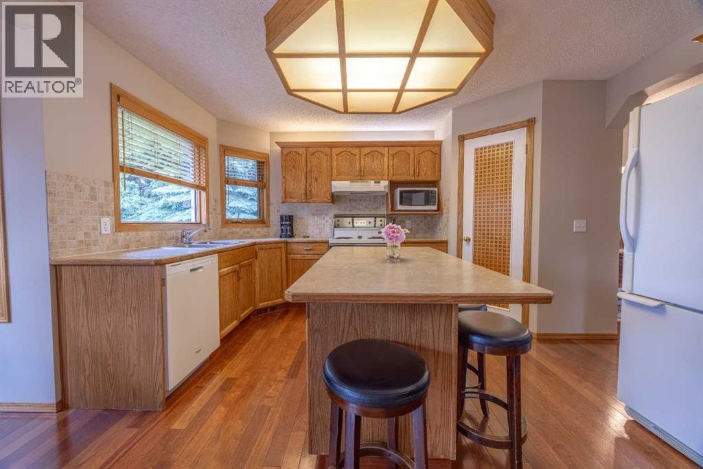 19 Mckenzie Lake Manor SE — photo 11