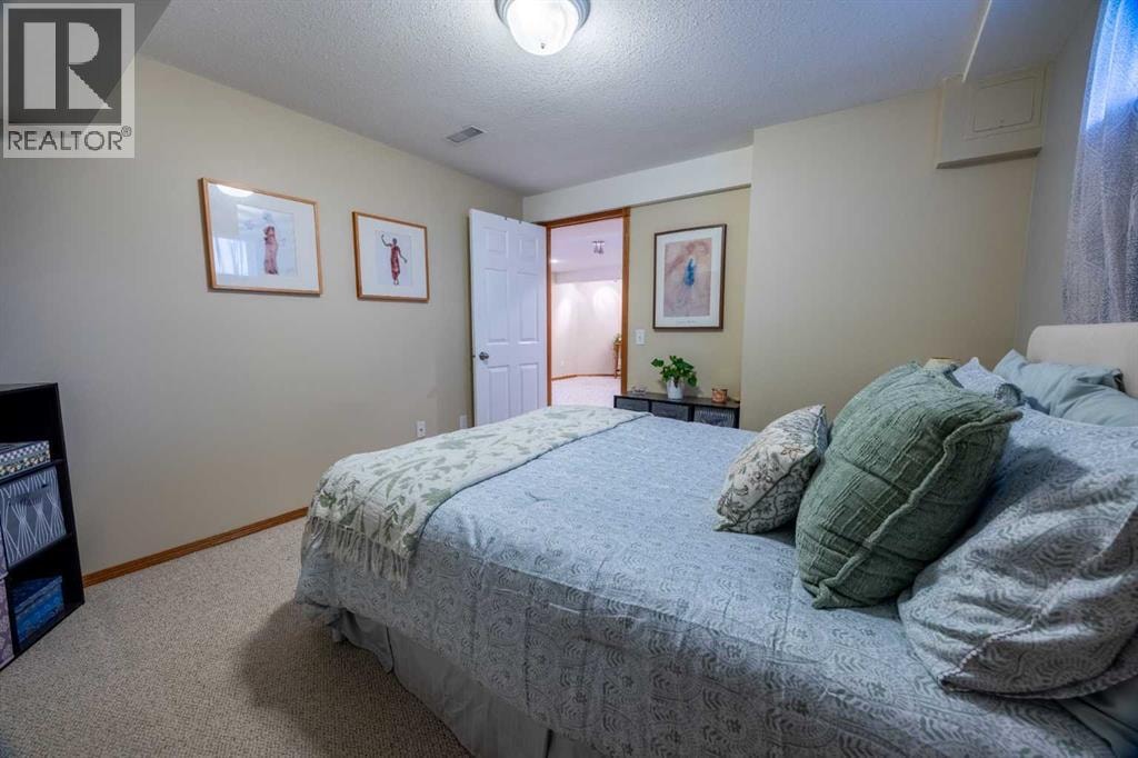 19 Mckenzie Lake Manor SE — photo 24