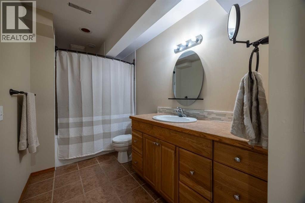 19 Mckenzie Lake Manor SE — photo 25