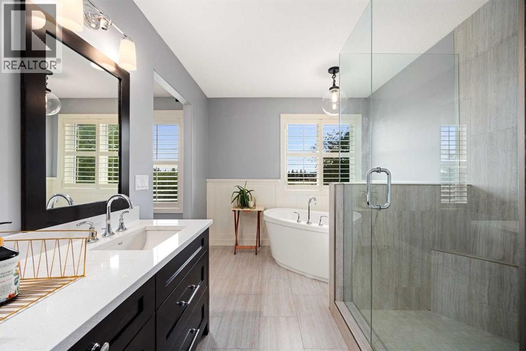 22 Strathridge Court SW — photo 35