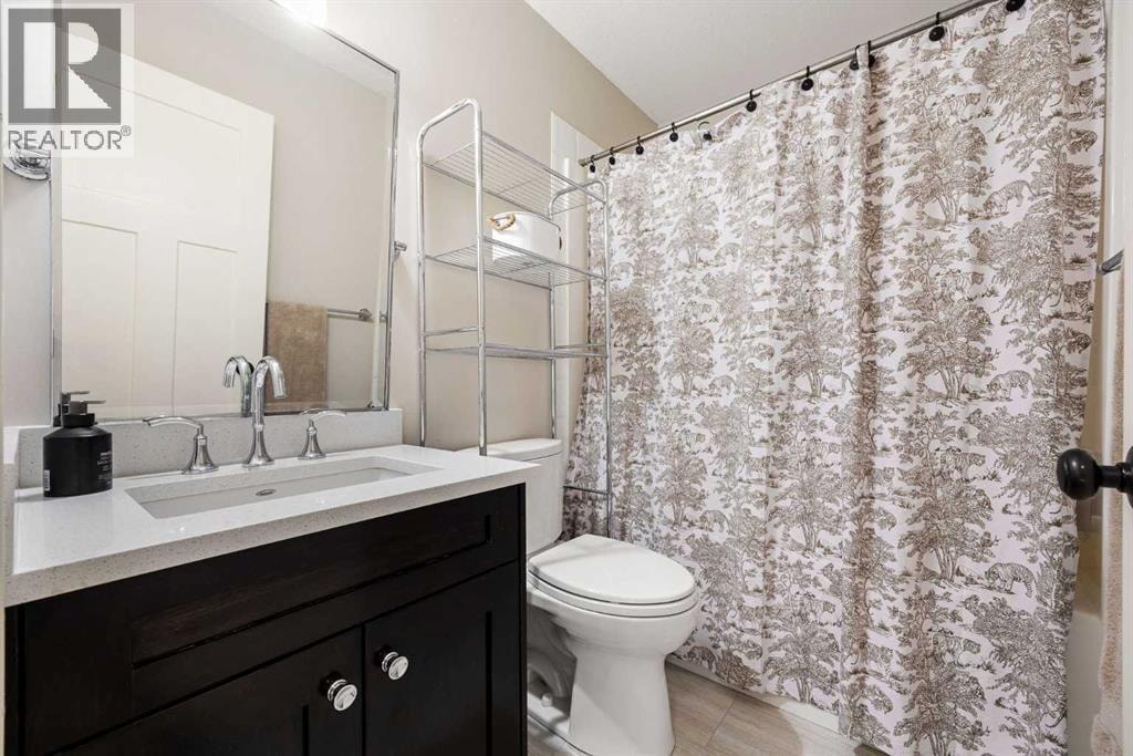 22 Strathridge Court SW — photo 23
