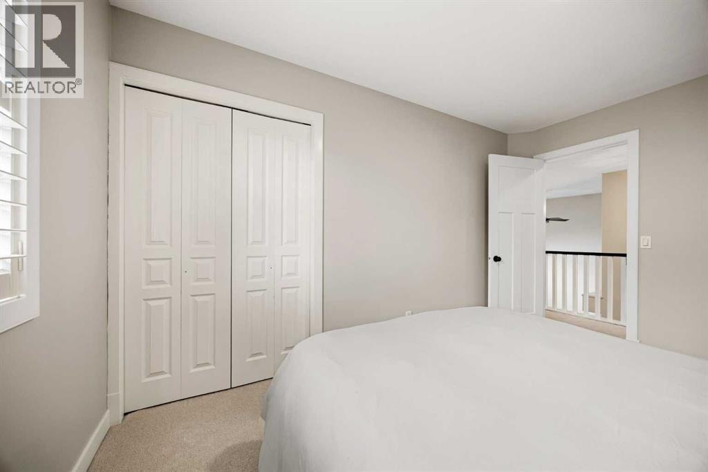 22 Strathridge Court SW — photo 22