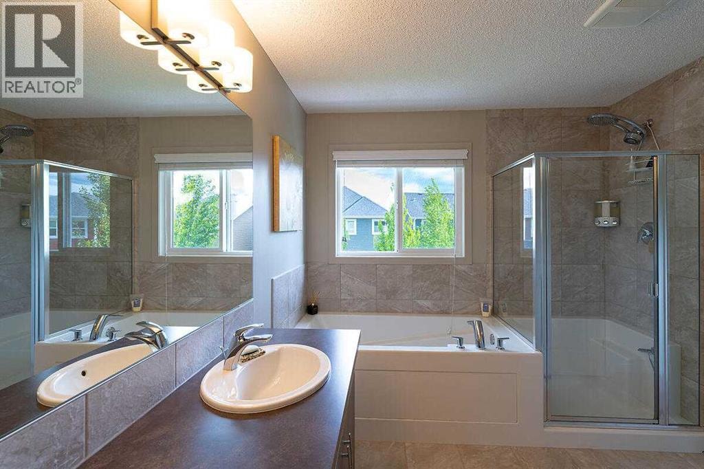 114 River Heights Green — photo 21