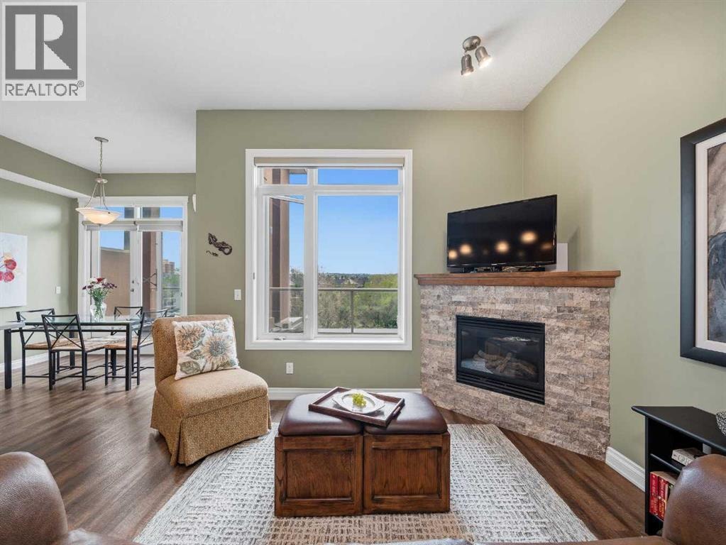 7407, 14 Hemlock Crescent SW — photo 12
