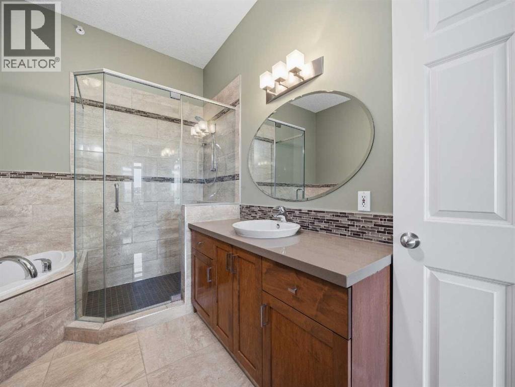 7407, 14 Hemlock Crescent SW — photo 17