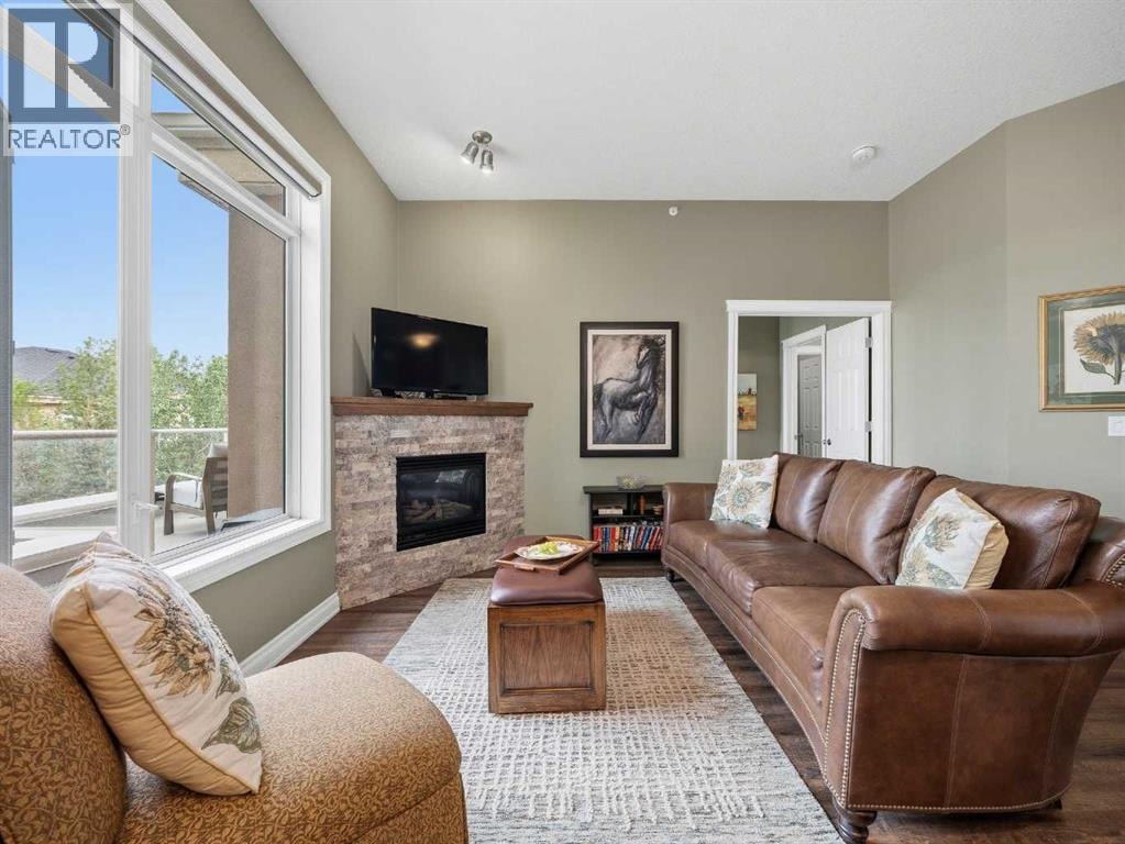 7407, 14 Hemlock Crescent SW — photo 10